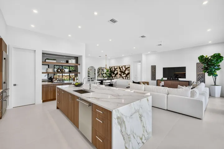 Kitchen Living