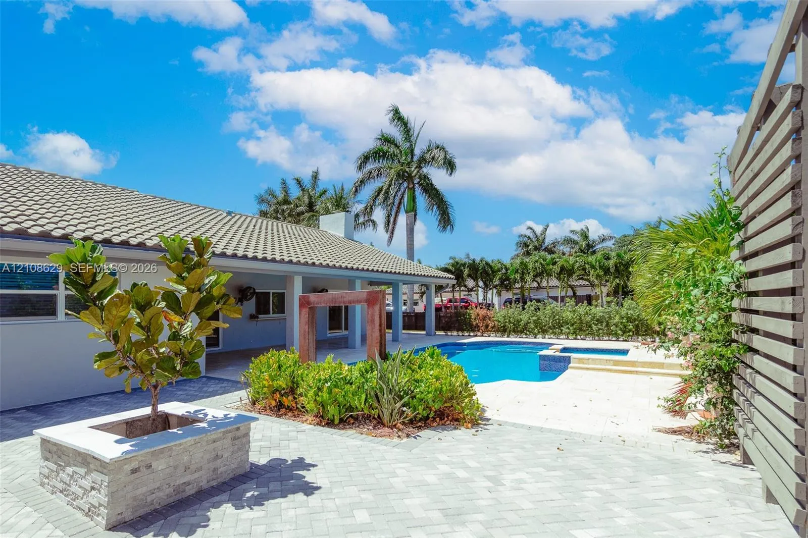 Property photo 31