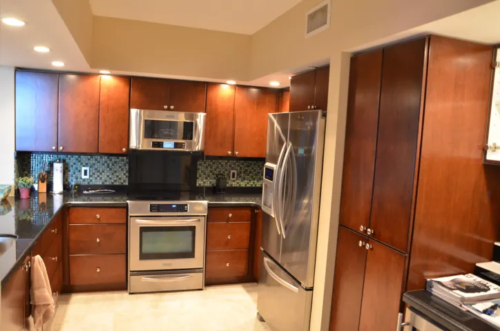 Listing_Image_08