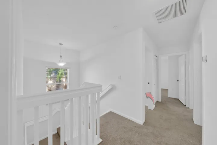 15 Foyer (1)