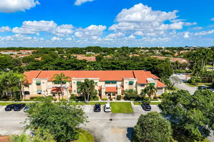 031-6662ViaRegina-BocaRaton-FL-33433-SMA