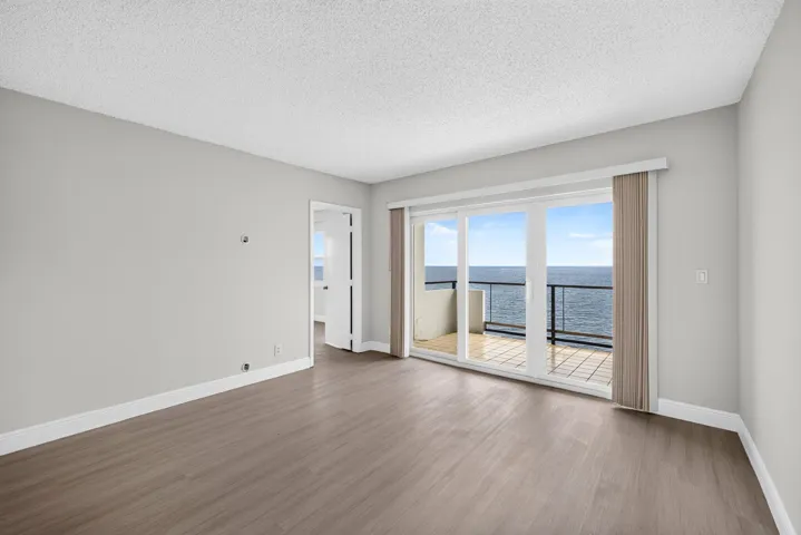 16-web-or-mls-040_699A4384