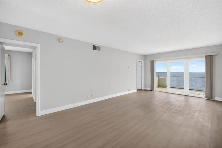 14-web-or-mls-038_699A4374