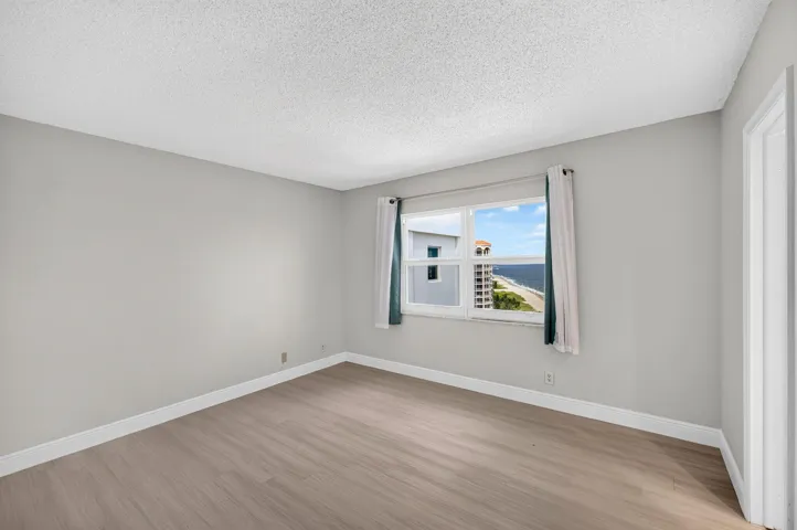 47-web-or-mls-071_699A4594