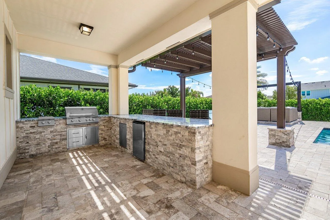 Property photo 90
