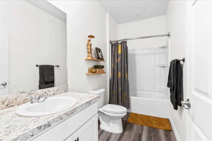 GUEST BATHROOM