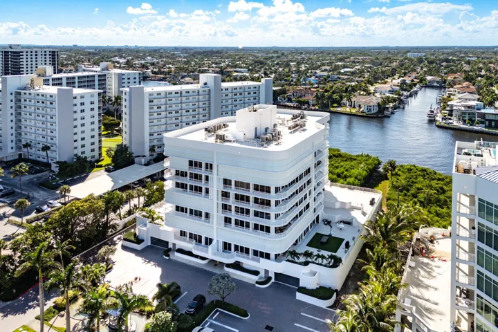 049-3210SouthOceanBoulevard-604-Highland