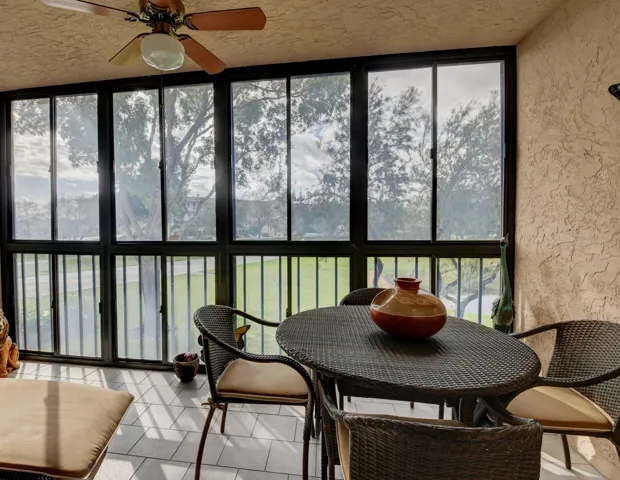 Lanai view2