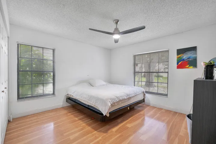 8521 Leeway Ln_031