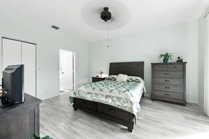 1034-Cape-Cod-Terr-Greenacres-FULL-RES-0