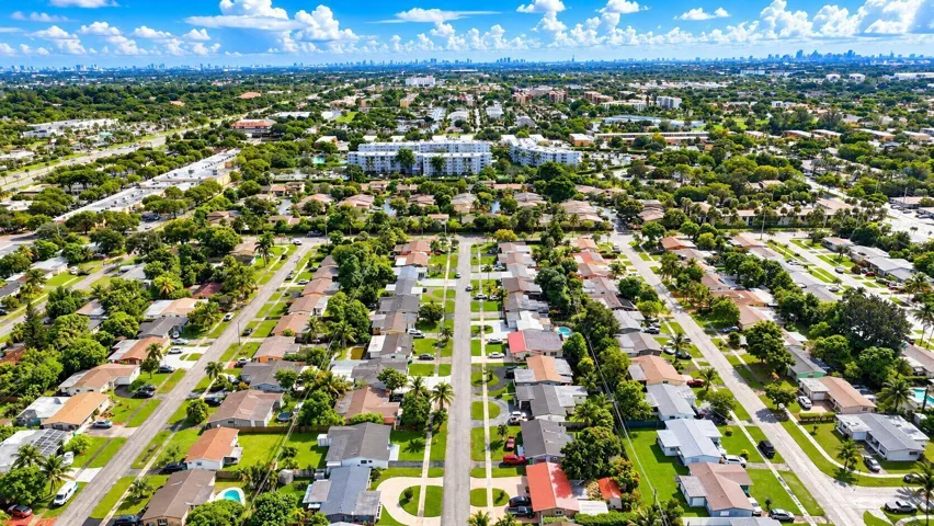 43-web-or-mls-Sunlit Suburban Neighborho