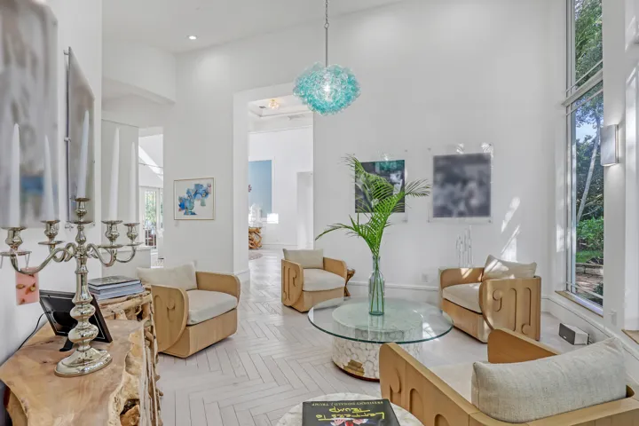 2338 Flamingo (21)