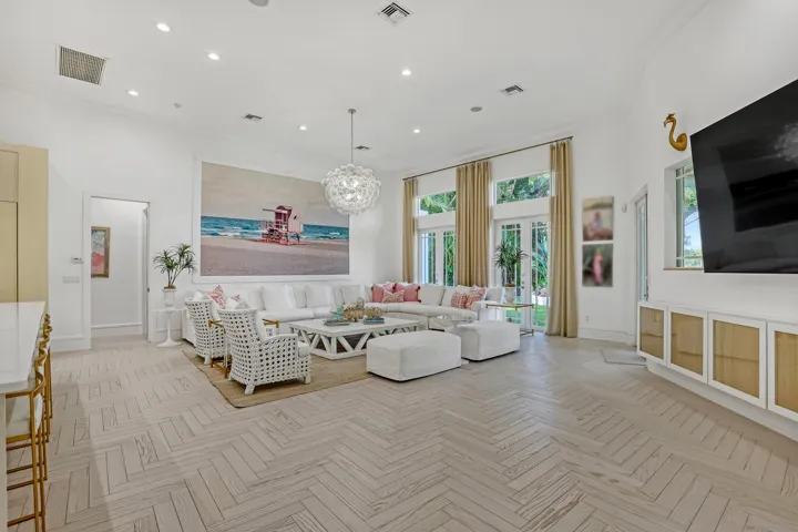 2338 Flamingo (23)