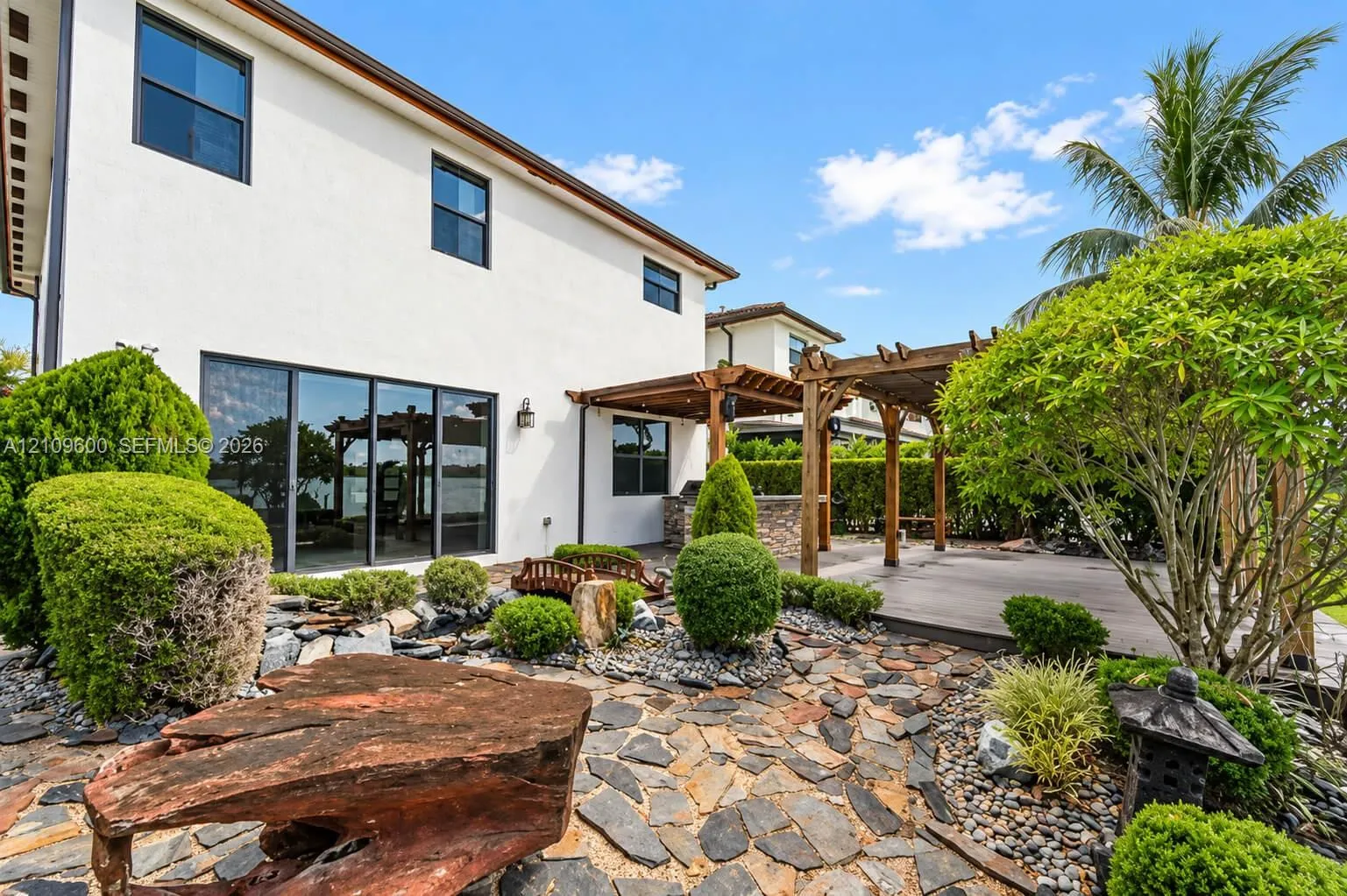 Property photo 28