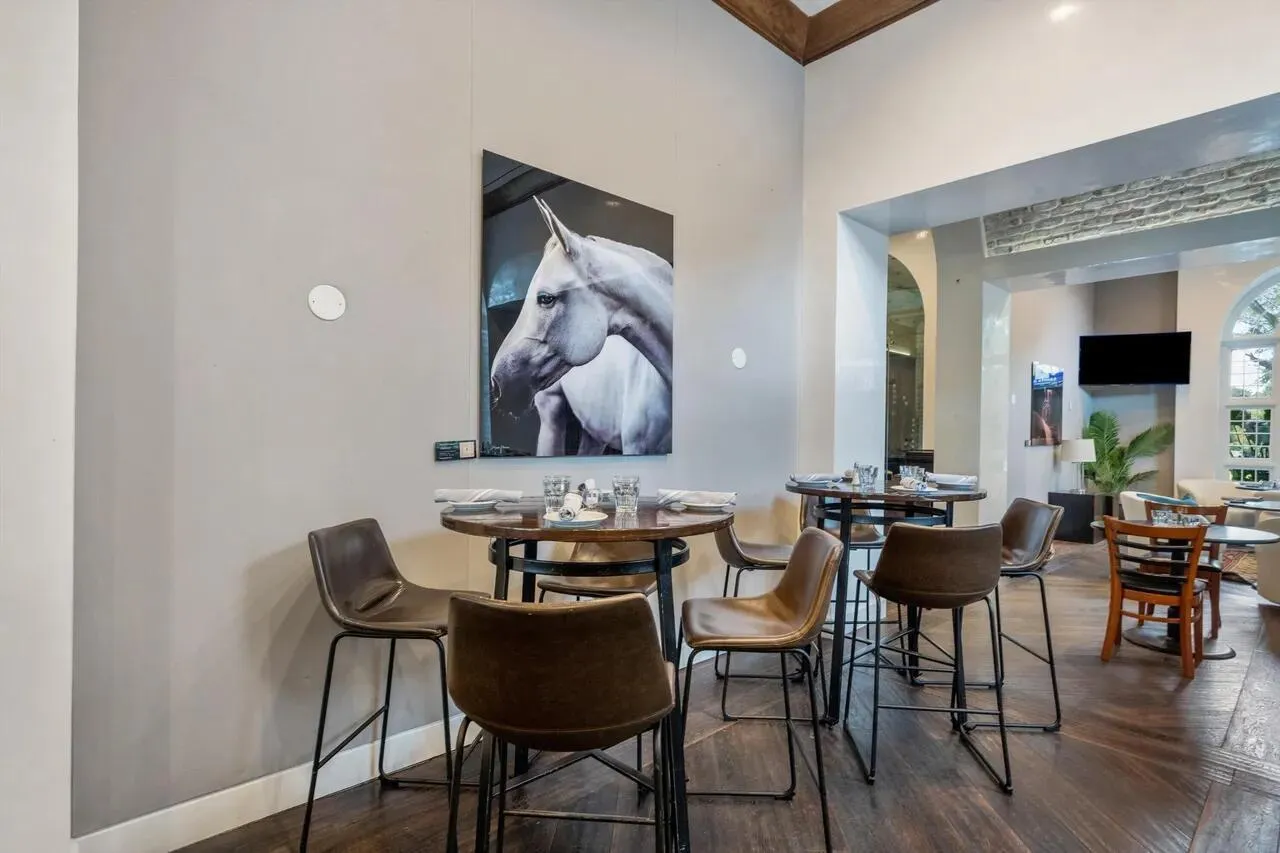 Property photo 87