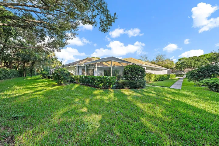 11403 Myrtle Oak Ct-2