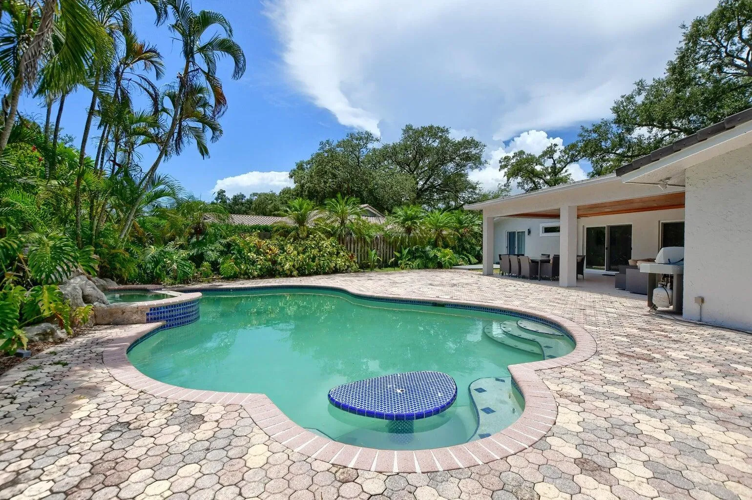 Property photo 31