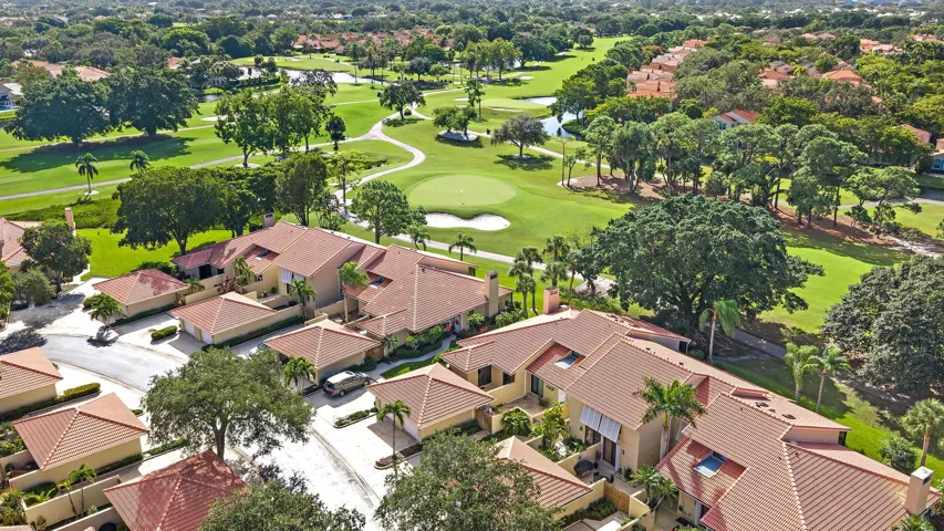 275 Old Meadow Way-33