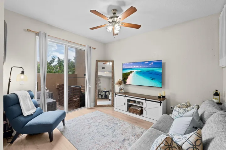9-web-or-mls-A7408875