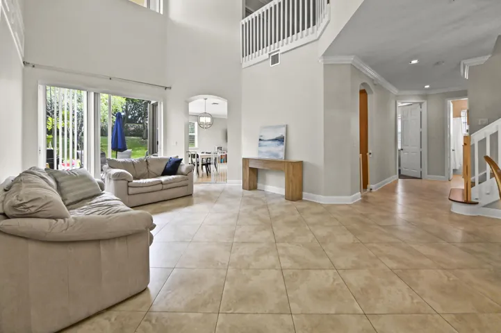 05 Living room 01