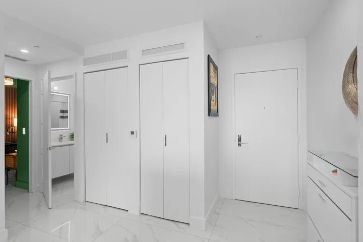 2-web-or-mls-A7401389