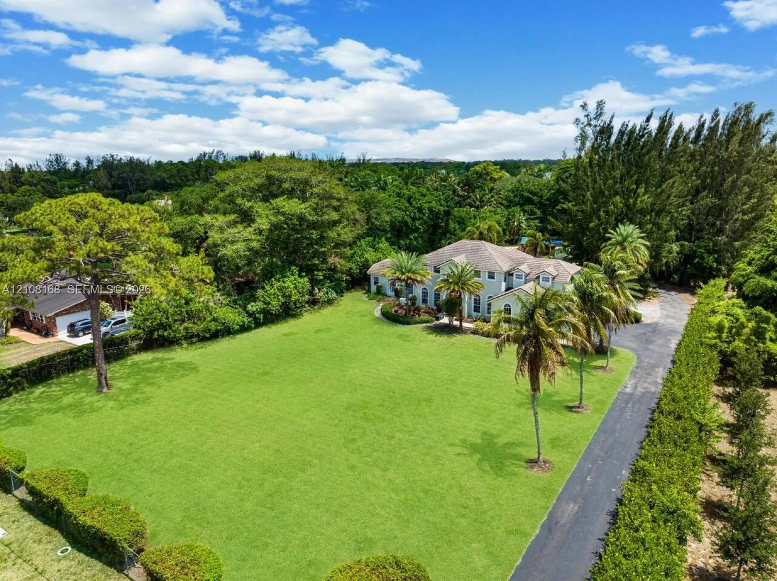 Property photo 99