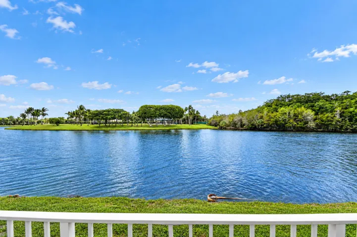2286 Merriweather Way (45)