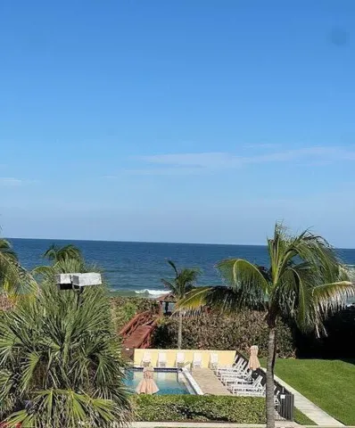 OCEAN OCEAN EVERYWHERE