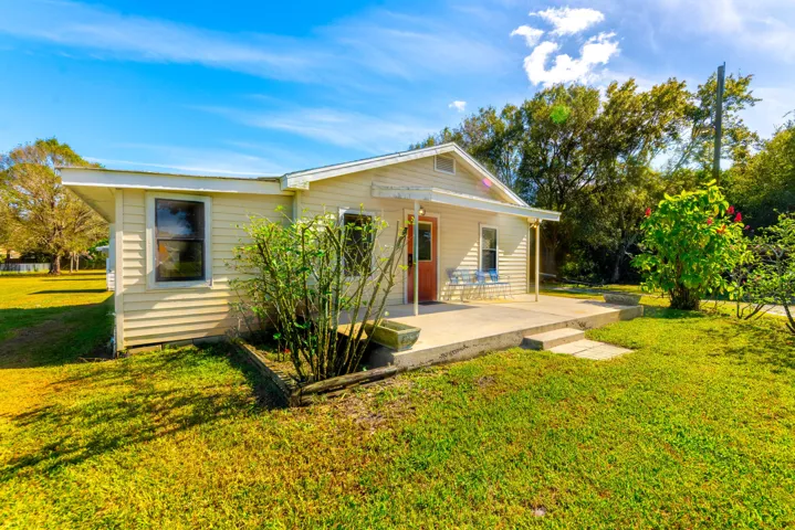 6397 Peterson front