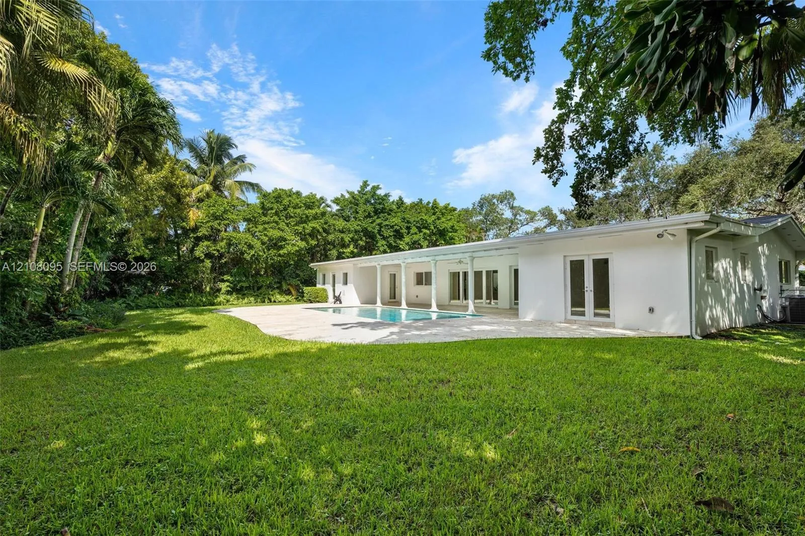 Property photo 33