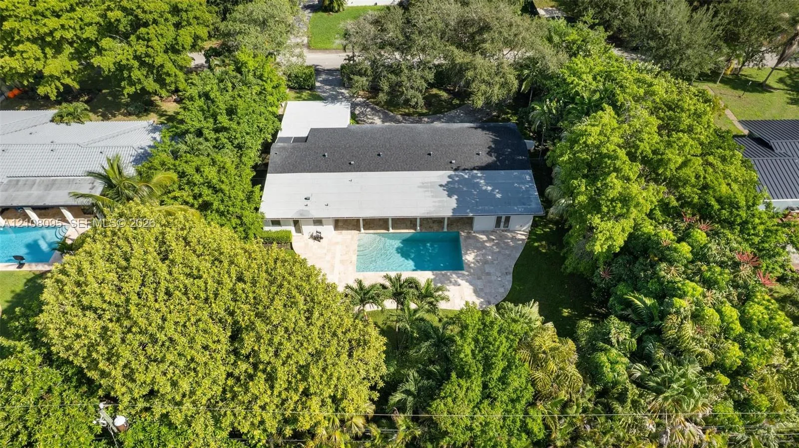 Property photo 40