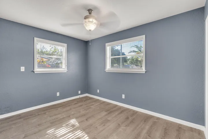 27-web-or-mls-880NW33Ter-27