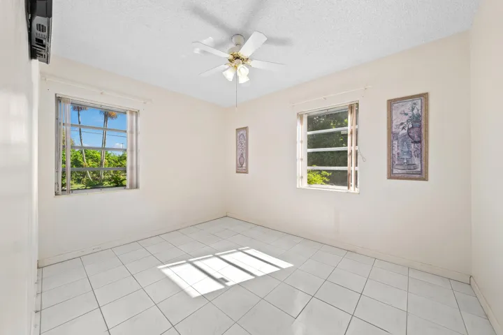 BEDROOM #1