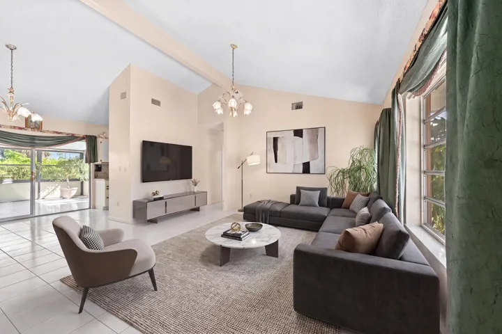 LIVINGROOM STAGED