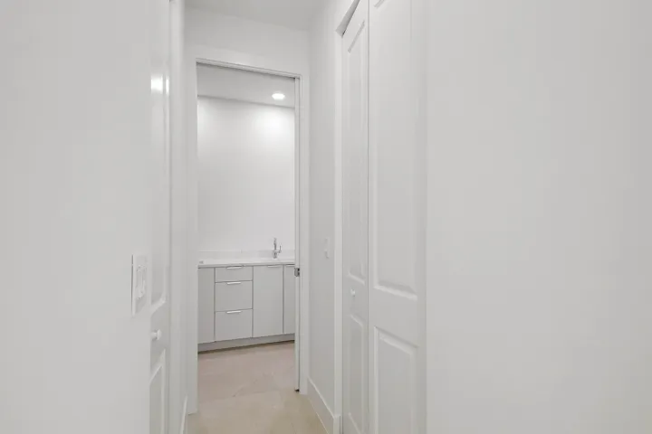 4606 Hibiscus - MLS - 015