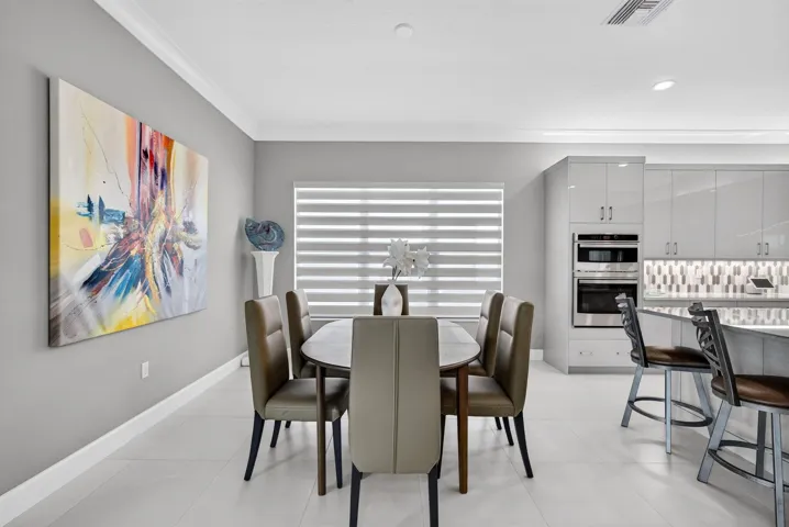 KITCHEN DINING ROOM