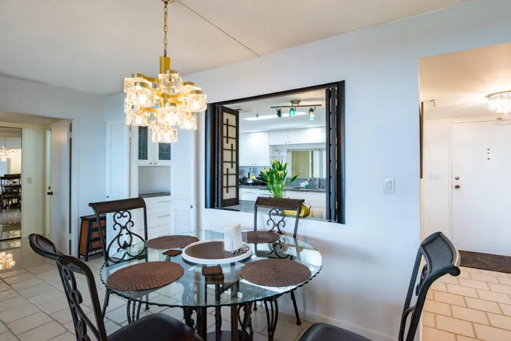 2480 Presidential Way 1103-006 (1)