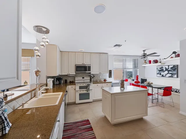 Oceanhouses at Southpointe