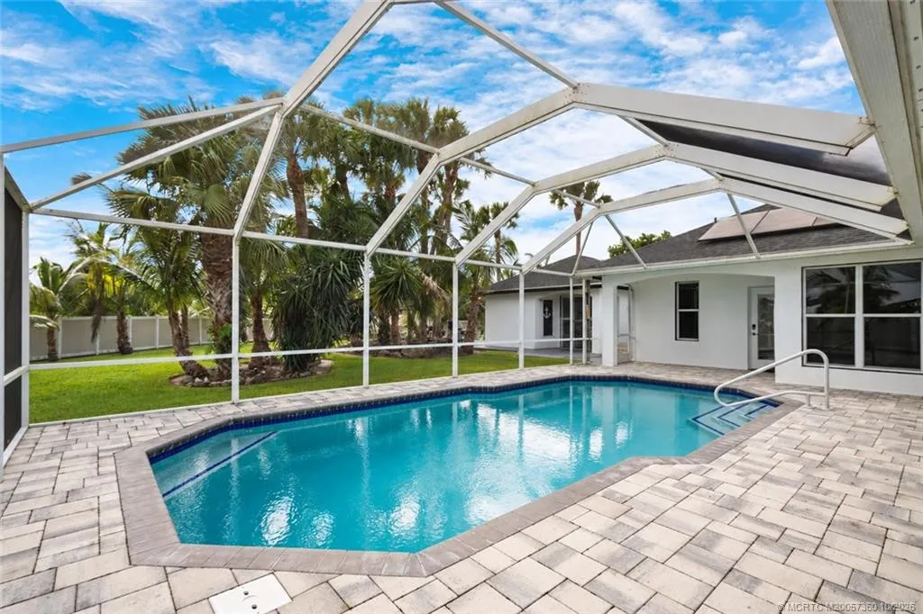 Property photo 33