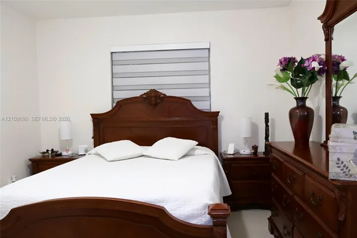 Master Bedroom 3