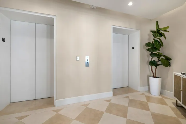 Private elevator entry