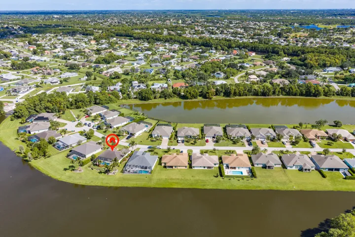 460 SW Vista Lake Drive a-15