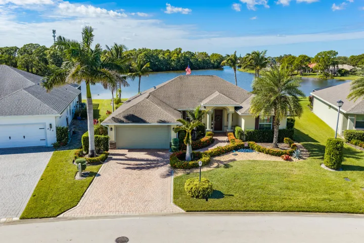 460 SW Vista Lake Drive a-4