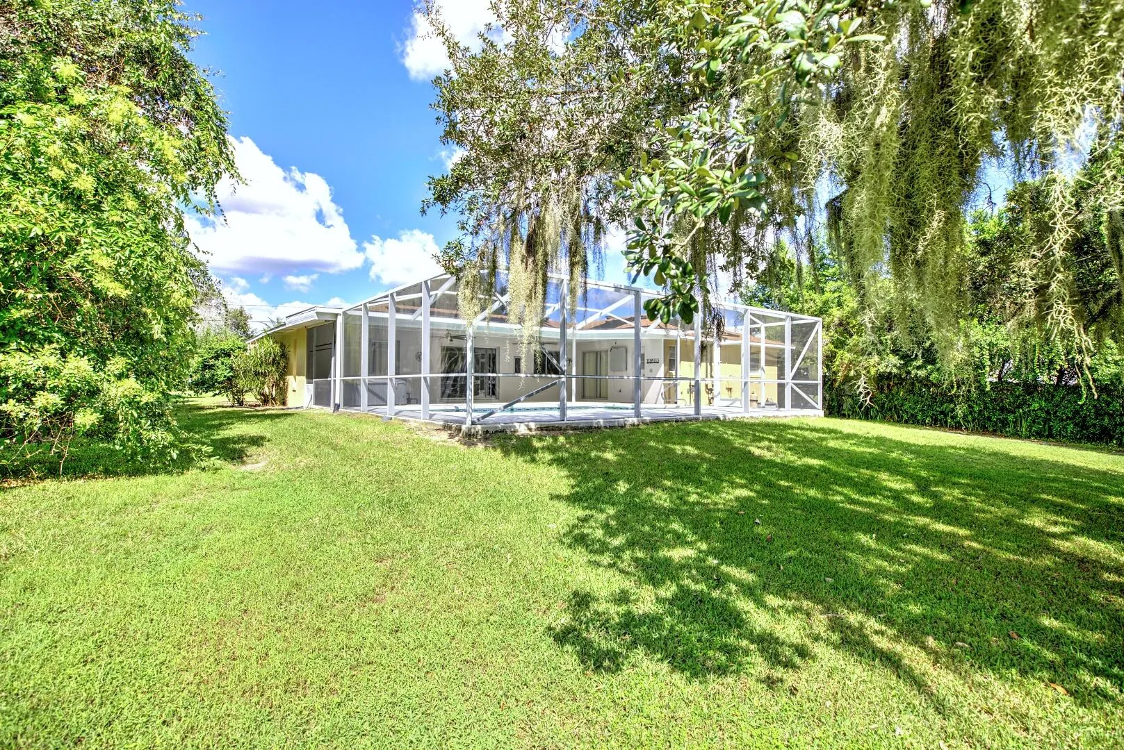 Property photo 35