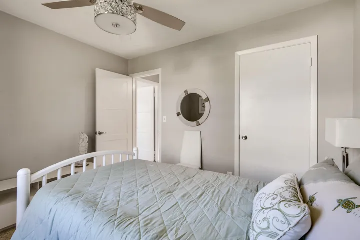 Third guest bedroom