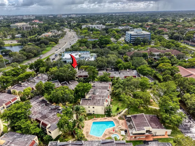 28 Community Pool (2)