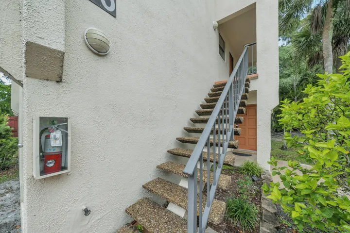 1 Exteriors (3)