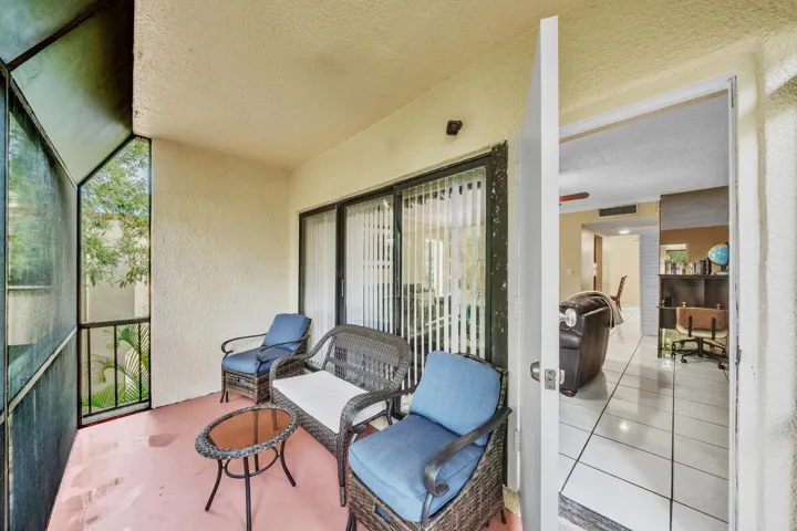 5 Patio (2)