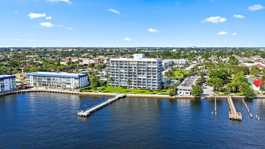 3040 Lake Shore Dr unit 903-32