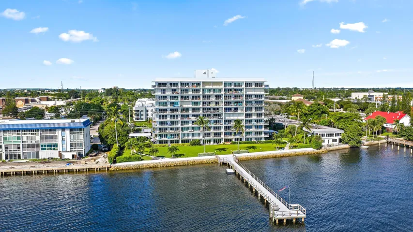 3040 Lake Shore Dr unit 903-34